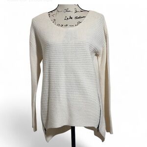 Bar III Cream Crew‎ Neck Sweater with Ribbed Knit